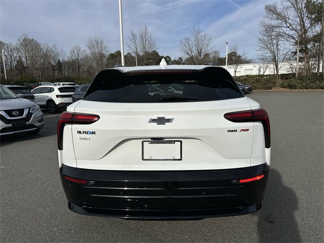 Used 2024 Chevrolet Blazer EV RS image 4