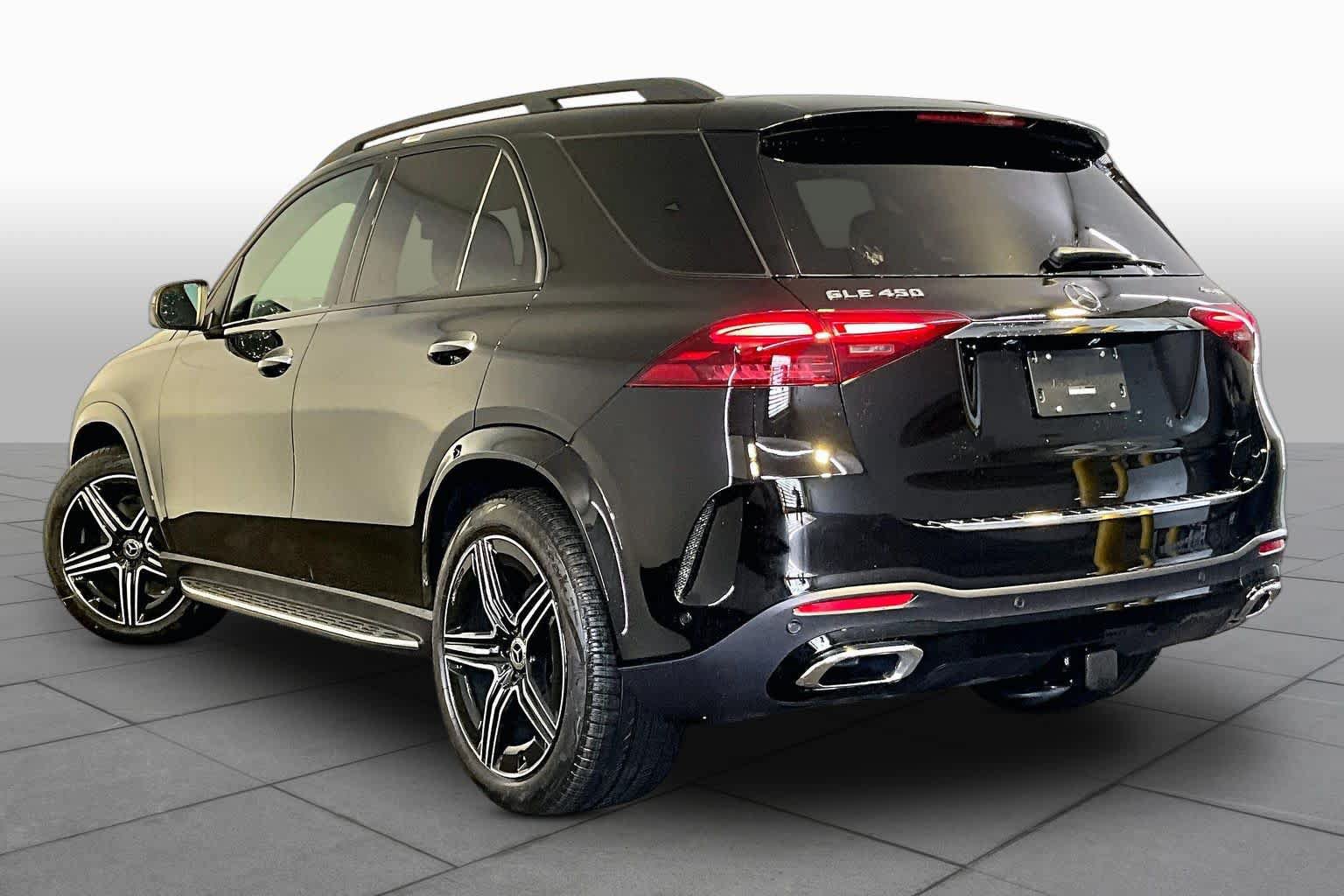 New 2026 Mercedes-Benz GLE 450 4MATIC image 3