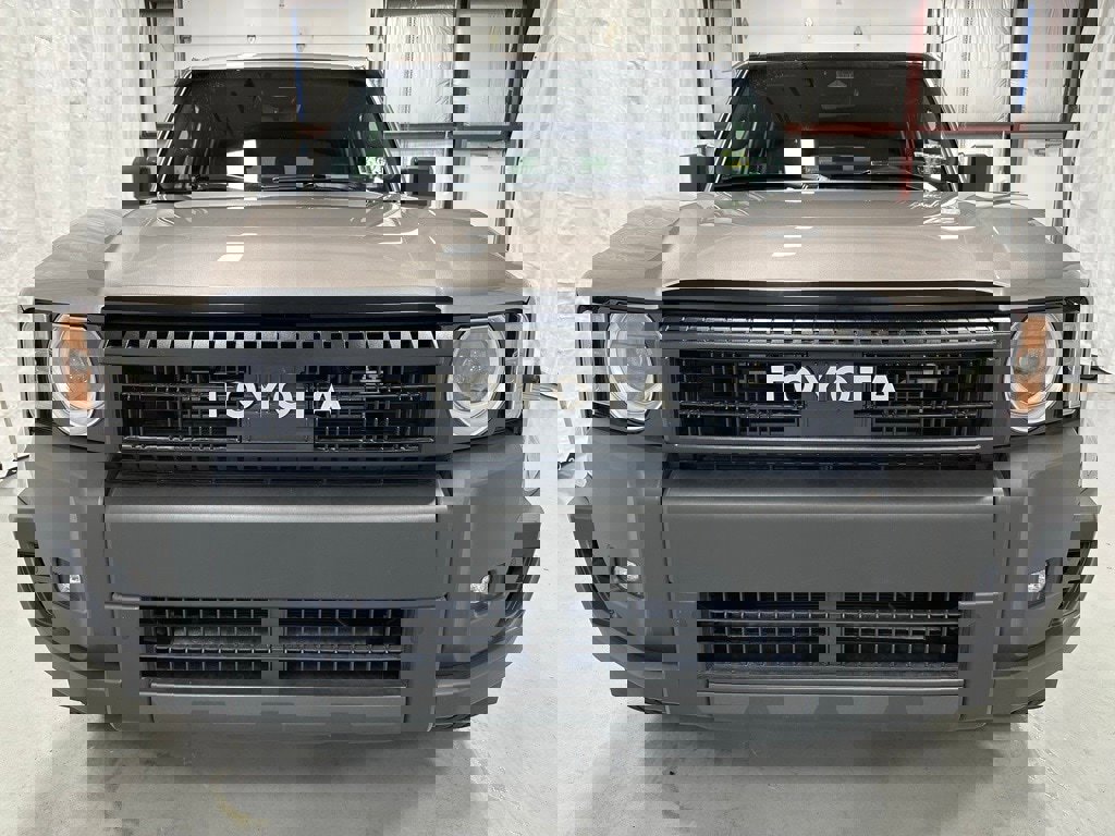 Used 2025 Toyota Land Cruiser 1958 image 2