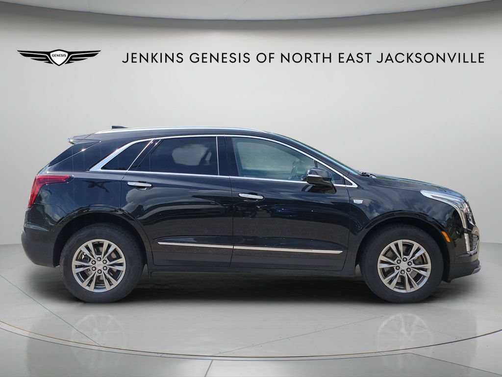 Used 2020 Cadillac XT5 Premium Luxury FWD image 2