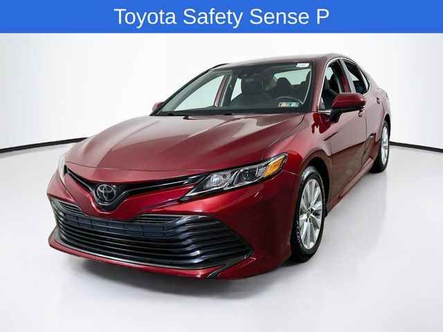 Used 2020 Toyota Camry LE FWD image 3