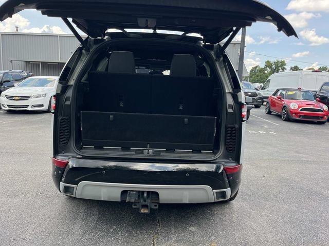 Used 2018 Land Rover Discovery HSE AWD/4WD image 15
