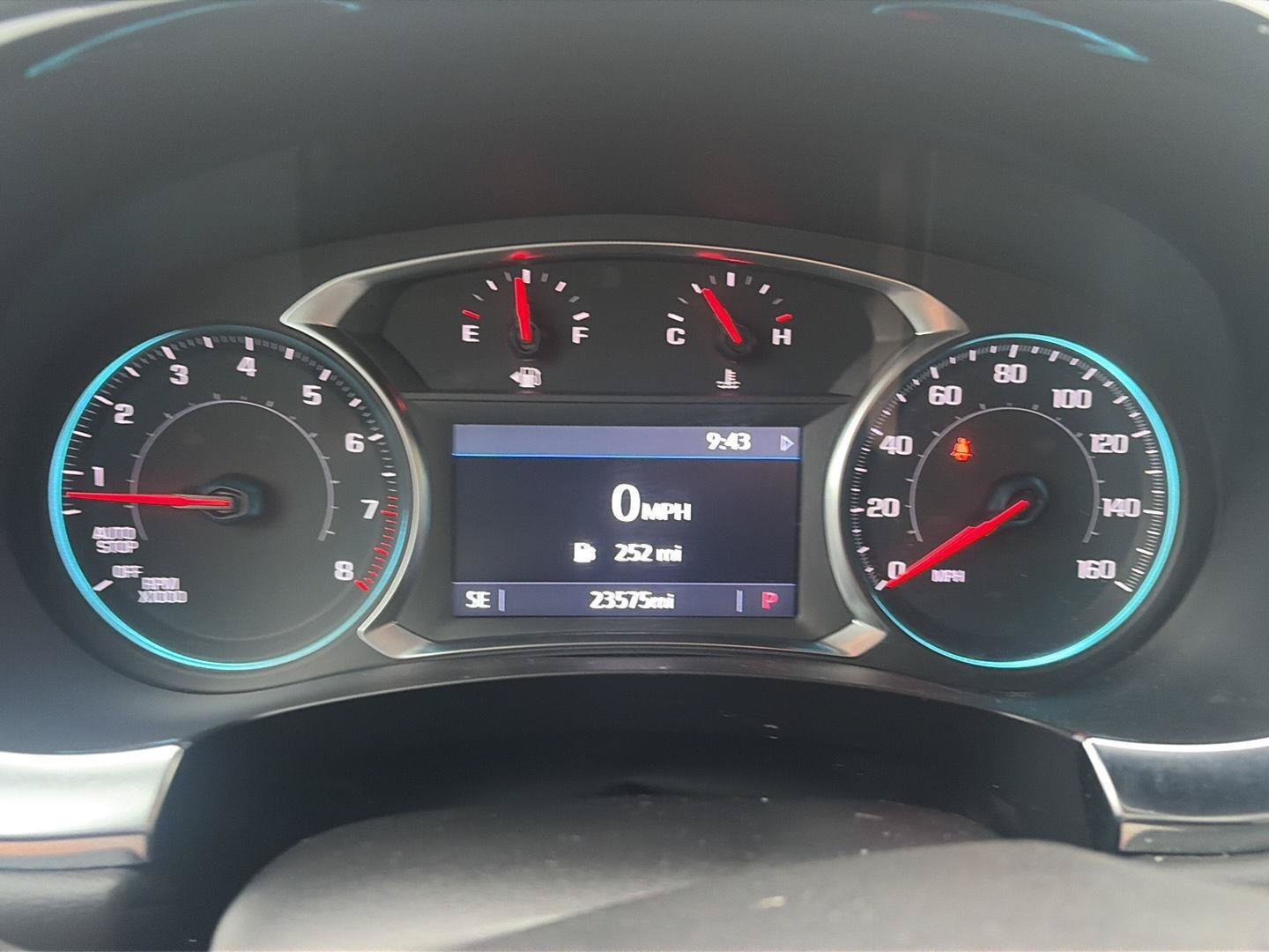 Used 2023 Chevrolet Traverse LT AWD/4WD image 10
