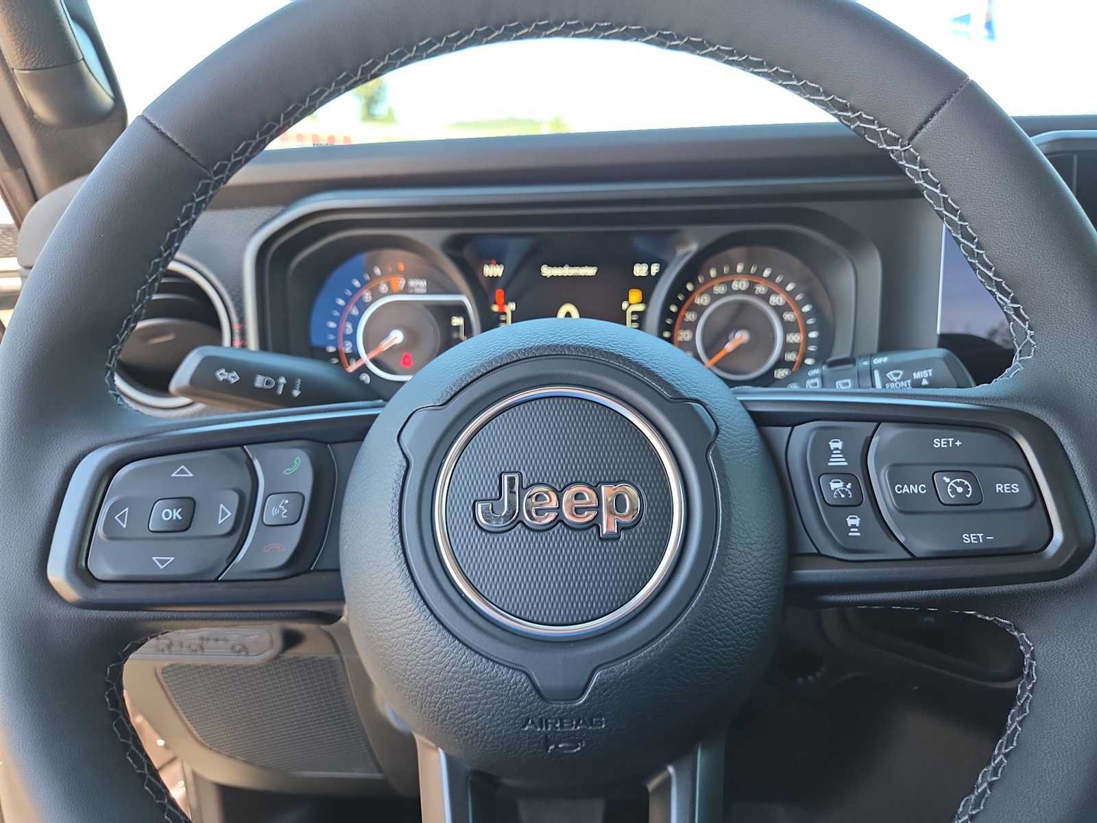 New 2026 Jeep Wrangler Unlimited Rubicon AWD/4WD image 23