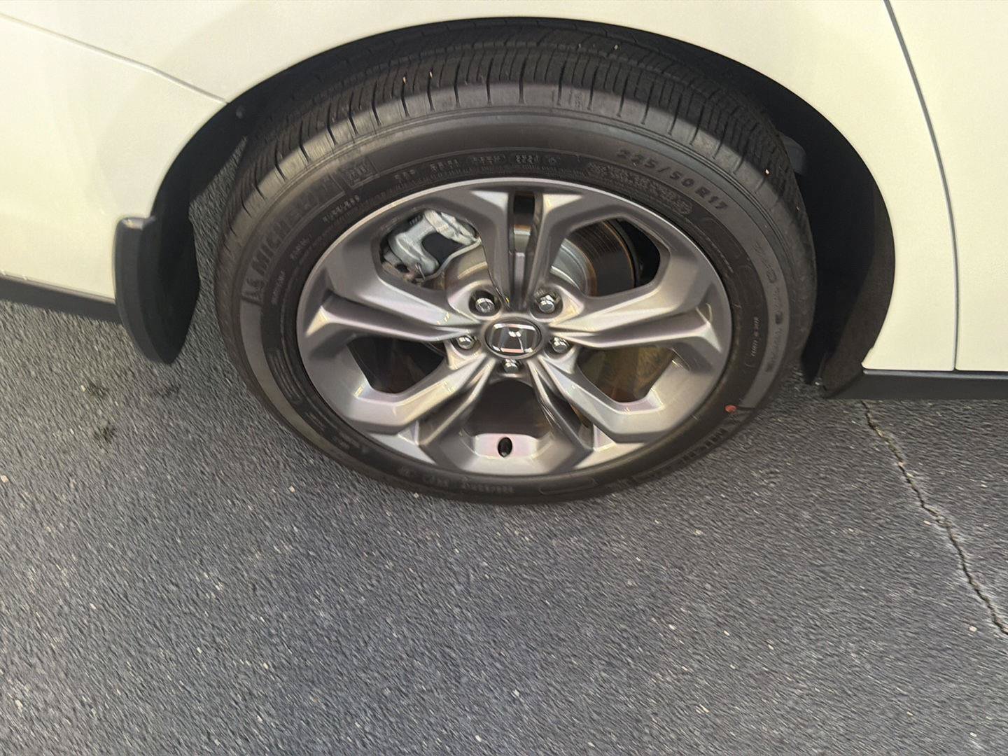 Used 2024 Honda Accord EX image 39