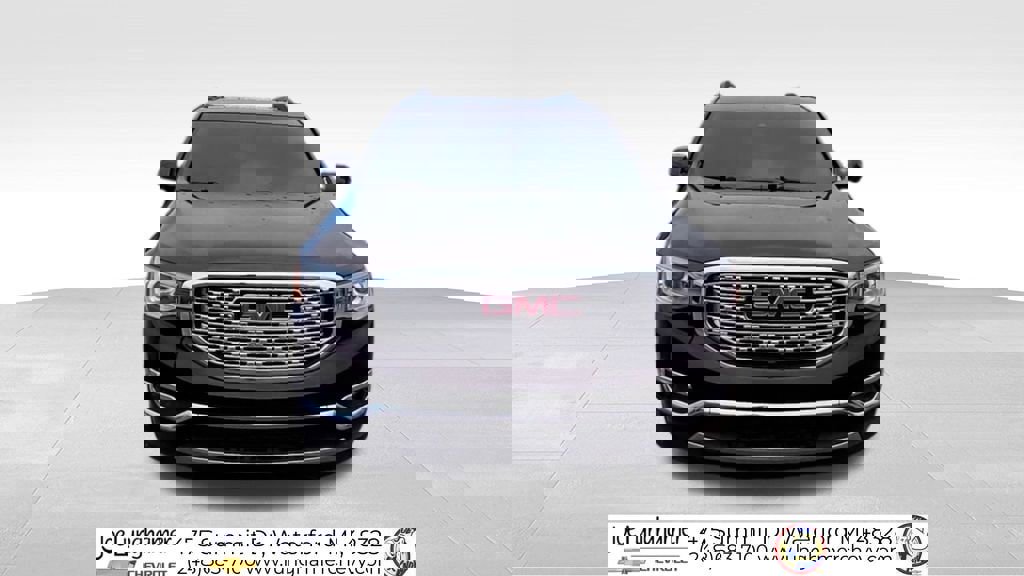 Used 2018 GMC Acadia Denali w/ Technology Package FWD image 3