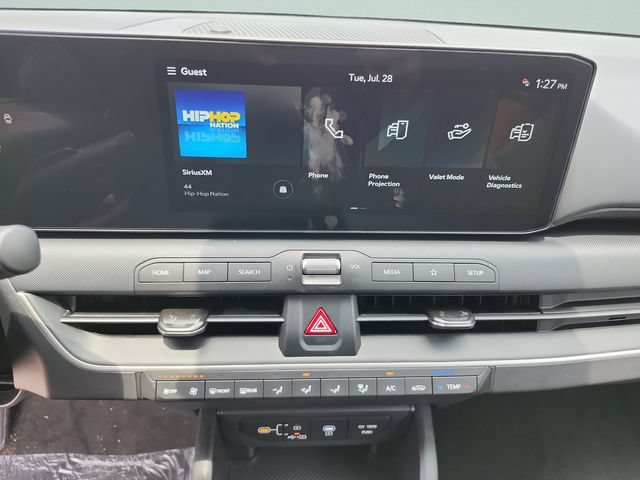 New 2026 Kia K4 FWD image 21