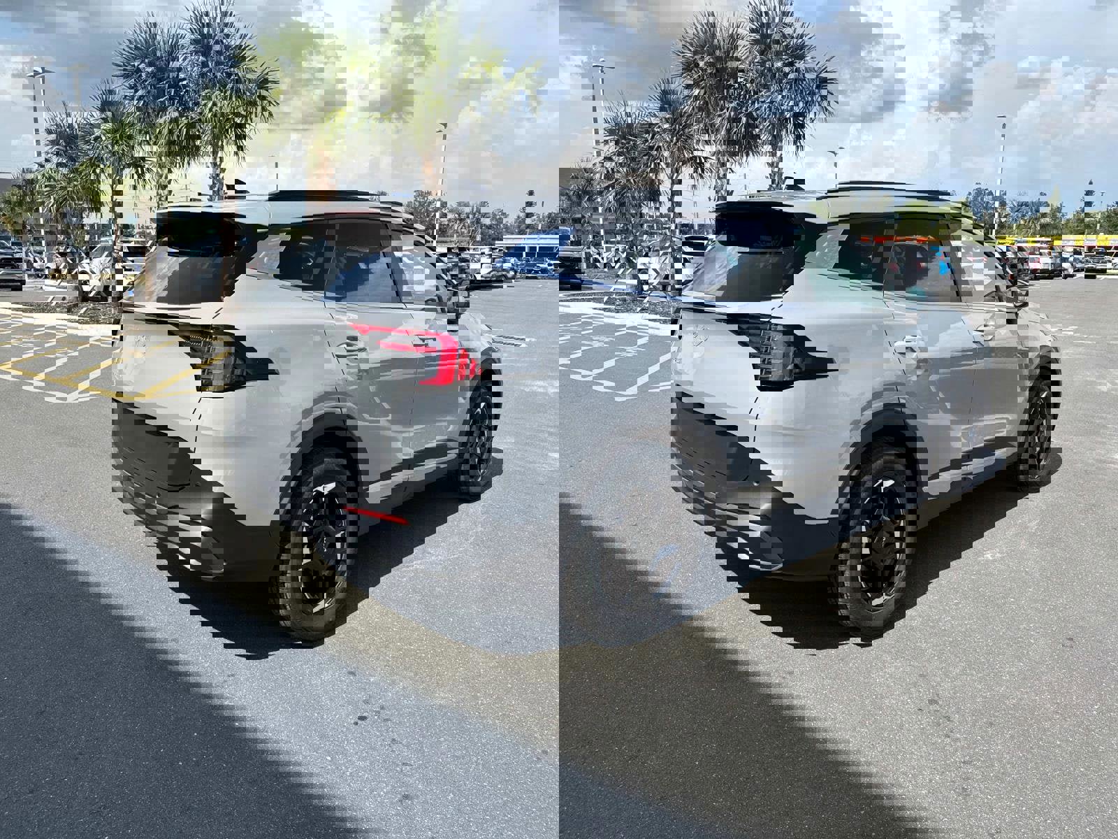 New 2026 Kia Sportage EX image 4