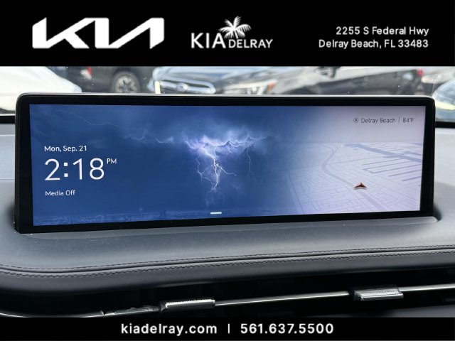 Used 2023 Genesis GV70 2.5T w/ Sport Prestige Package AWD/4WD image 21