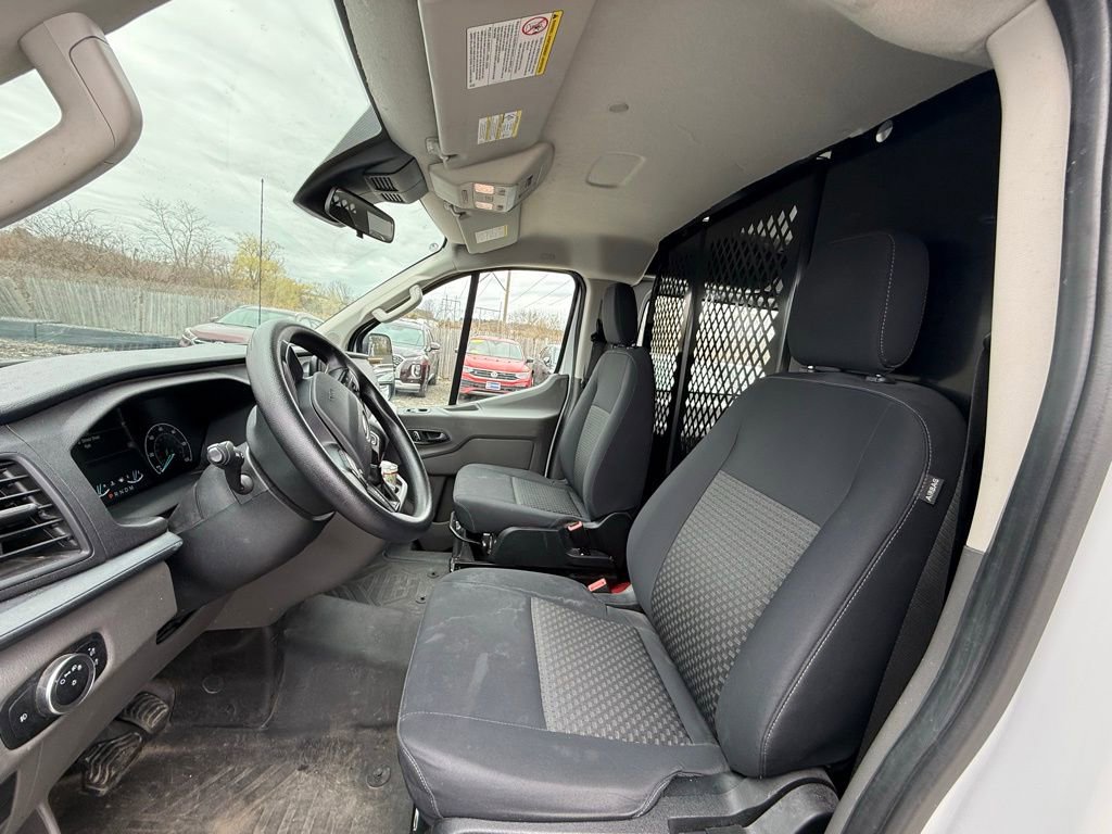 Used 2023 Ford Transit 250 Low Roof AWD w/ Exterior Upgrade Package image 11