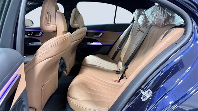 New 2026 Mercedes-Benz E 350 4MATIC Sedan image 7