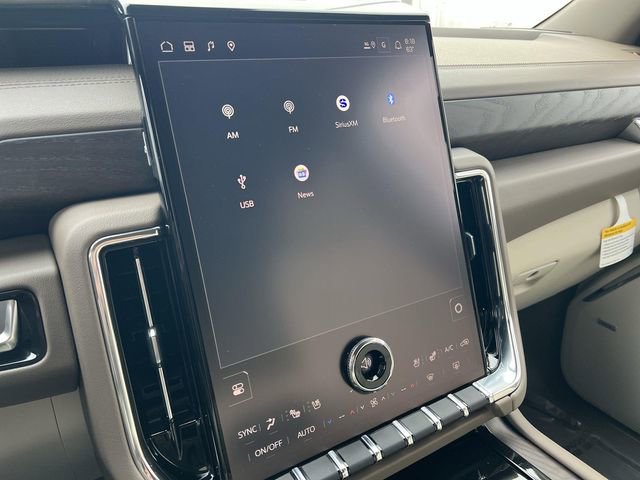 New 2026 GMC Yukon XL Denali image 18