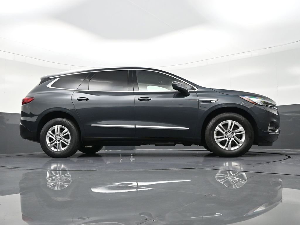 Used 2020 Buick Enclave Essence image 31