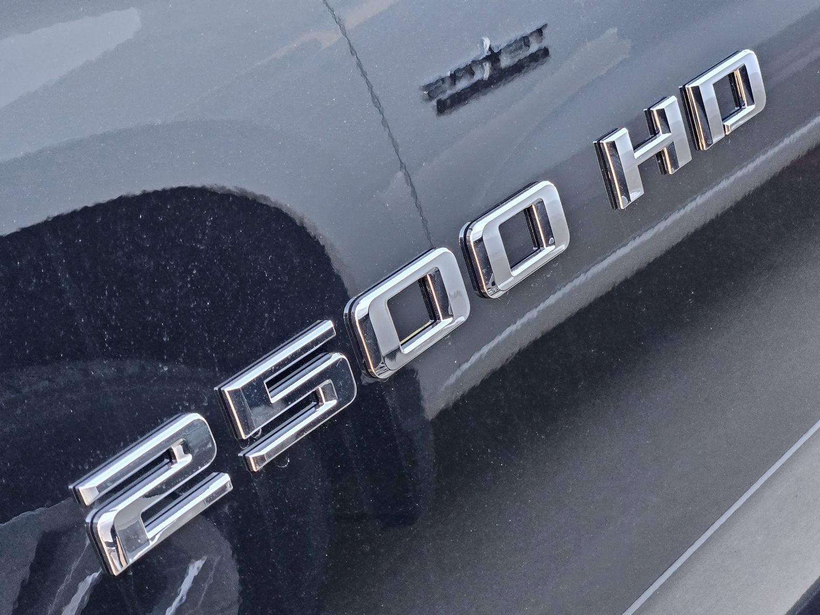 New 2026 Chevrolet Silverado 2500 ZR2 AWD/4WD image 15