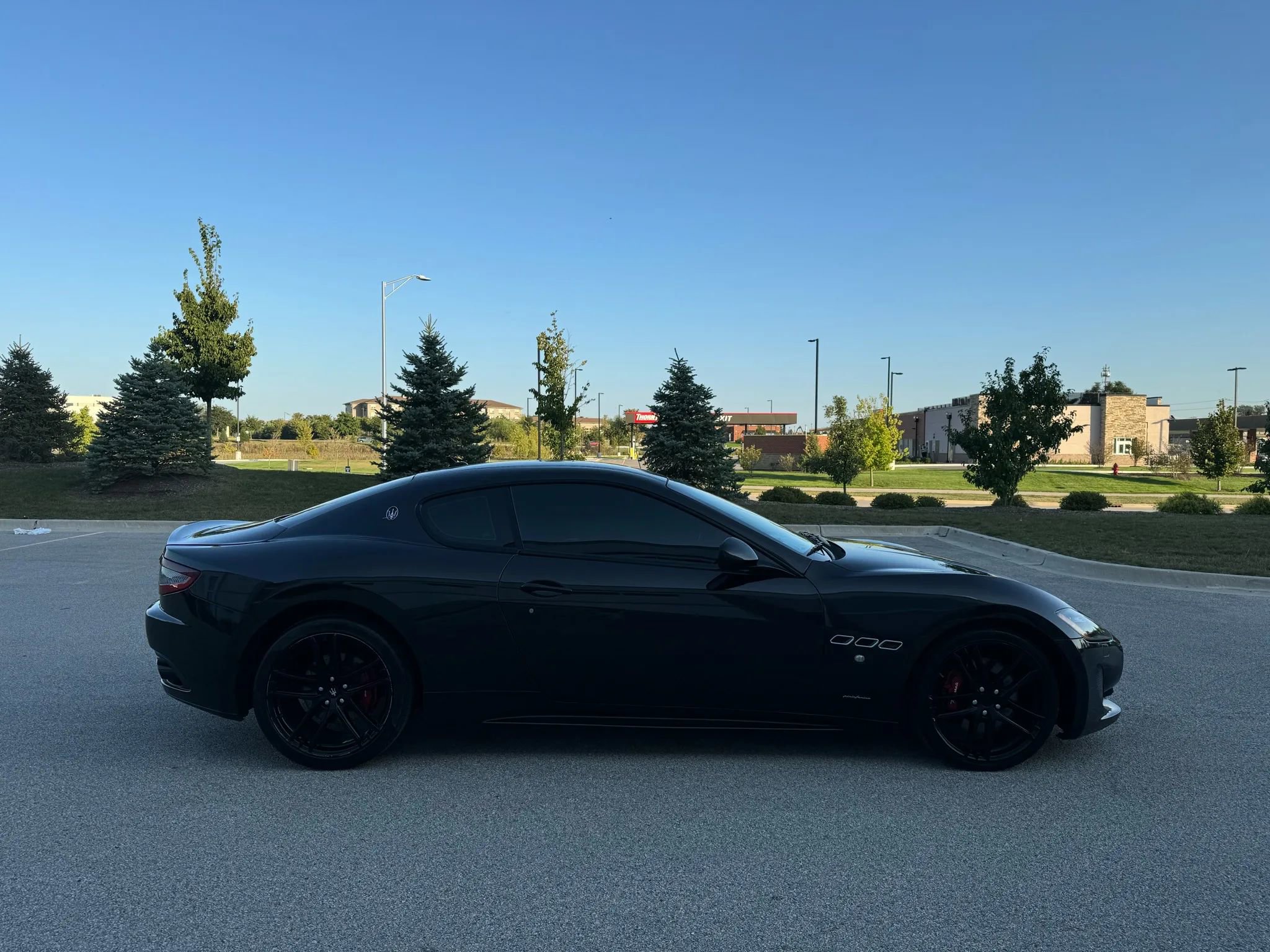 Used 2014 Maserati GranTurismo MC image 4