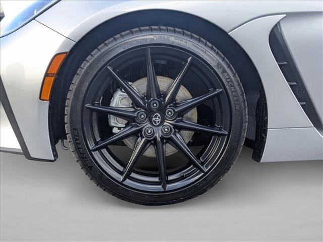 New 2025 Toyota GR86 Premium image 10