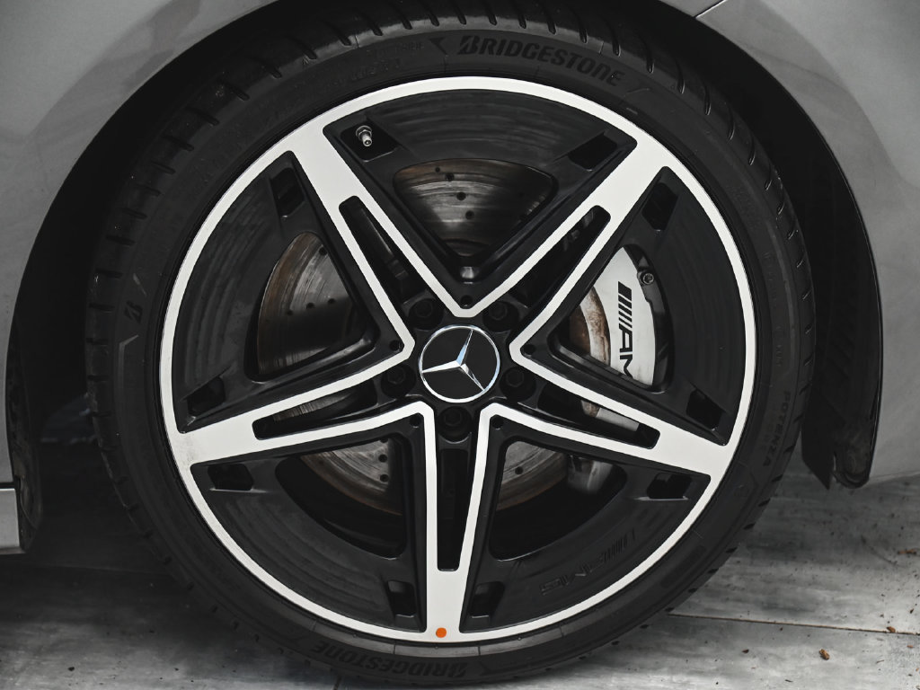 Used 2026 Mercedes-Benz CLA 35 AMG 4MATIC image 7