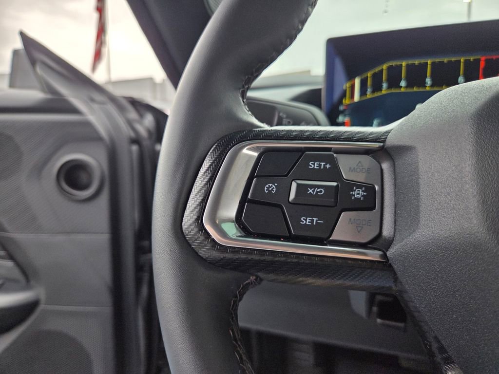 Used 2025 Ford Mustang Coupe image 19