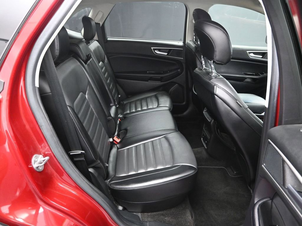 Used 2018 Ford Edge SEL w/ Equipment Group 201A image 36