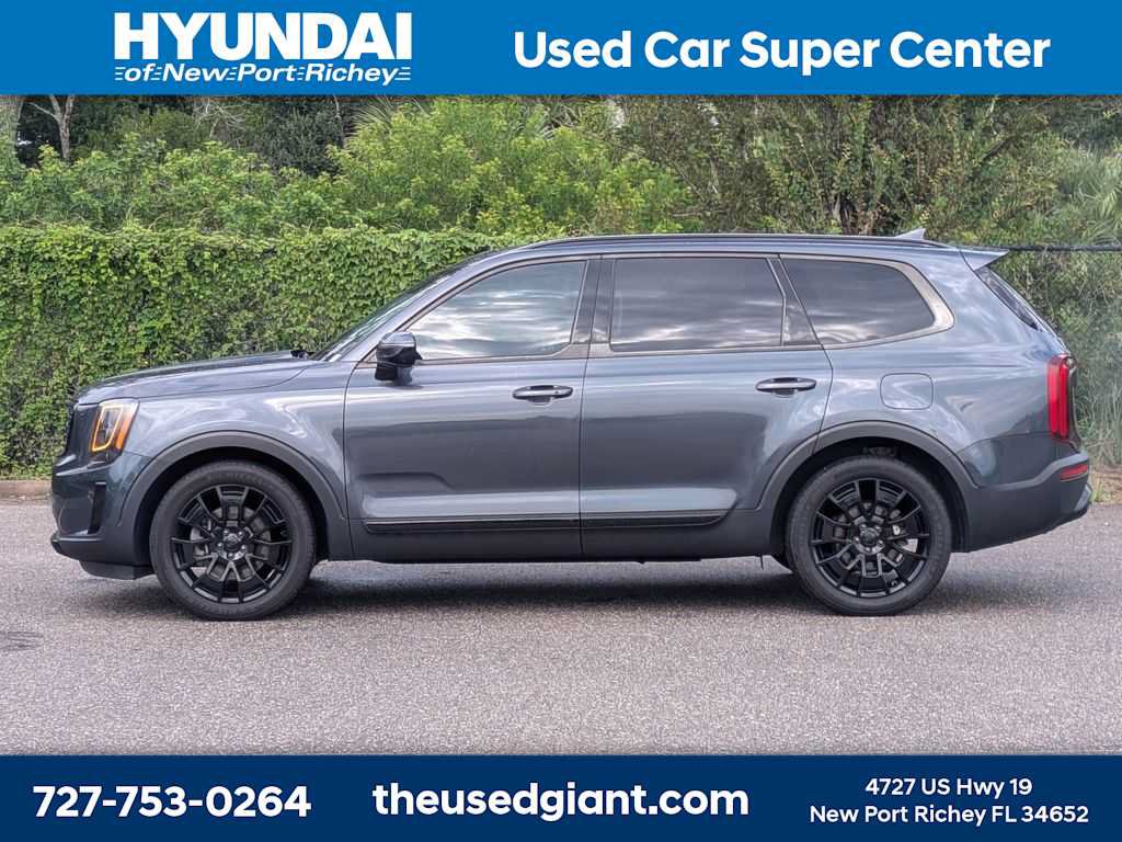 Used 2021 Kia Telluride SX w/ SX Prestige Package AWD/4WD image 2
