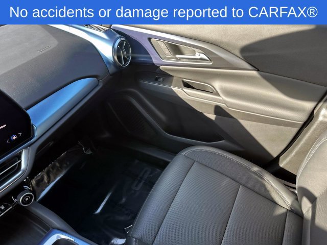 Certified 2024 Chevrolet Equinox EV LT FWD image 33