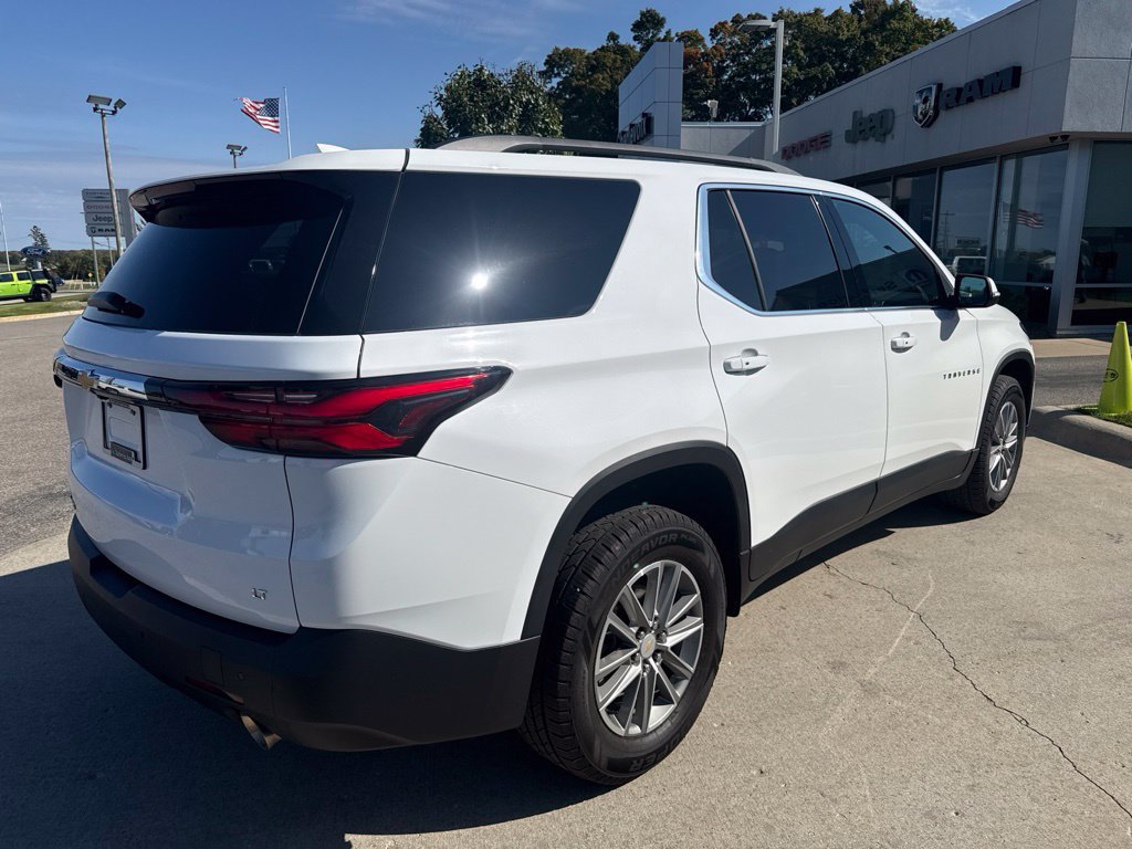Used 2023 Chevrolet Traverse LT AWD/4WD image 5
