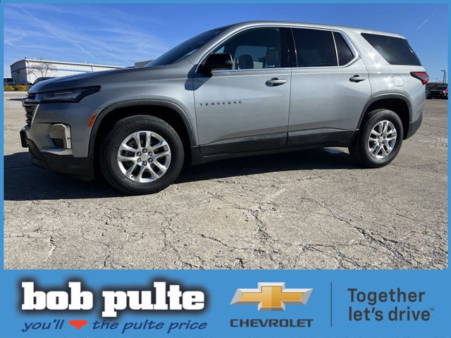 Used 2023 Chevrolet Traverse LS