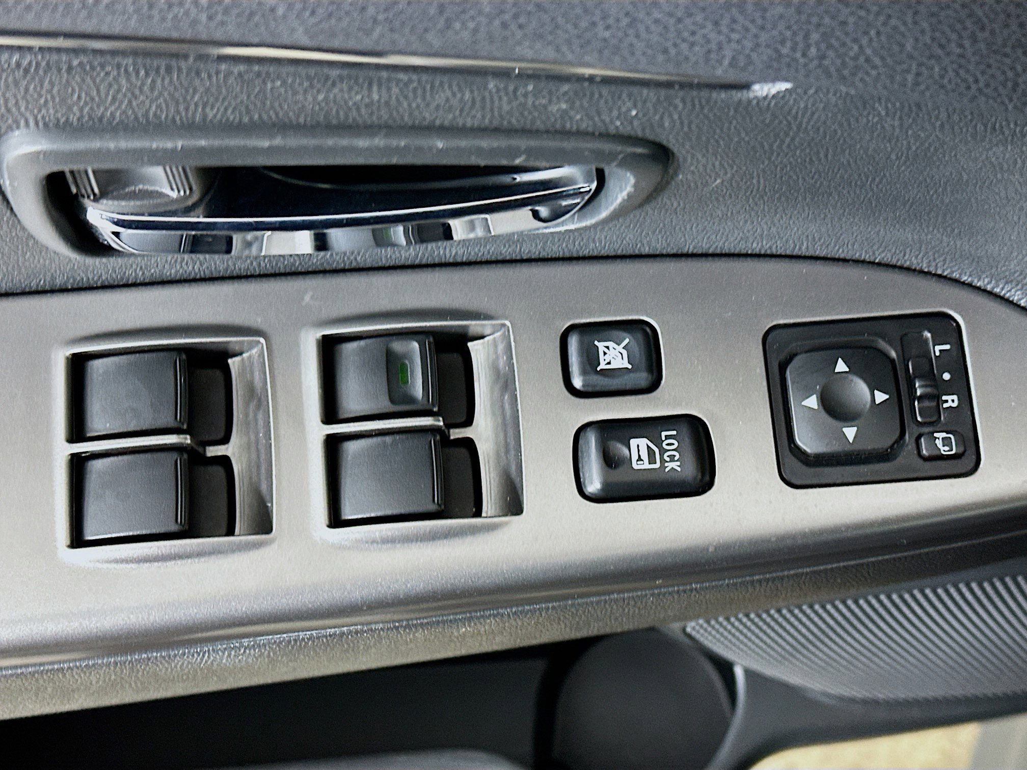 Used 2025 Mitsubishi Outlander Sport SE image 15