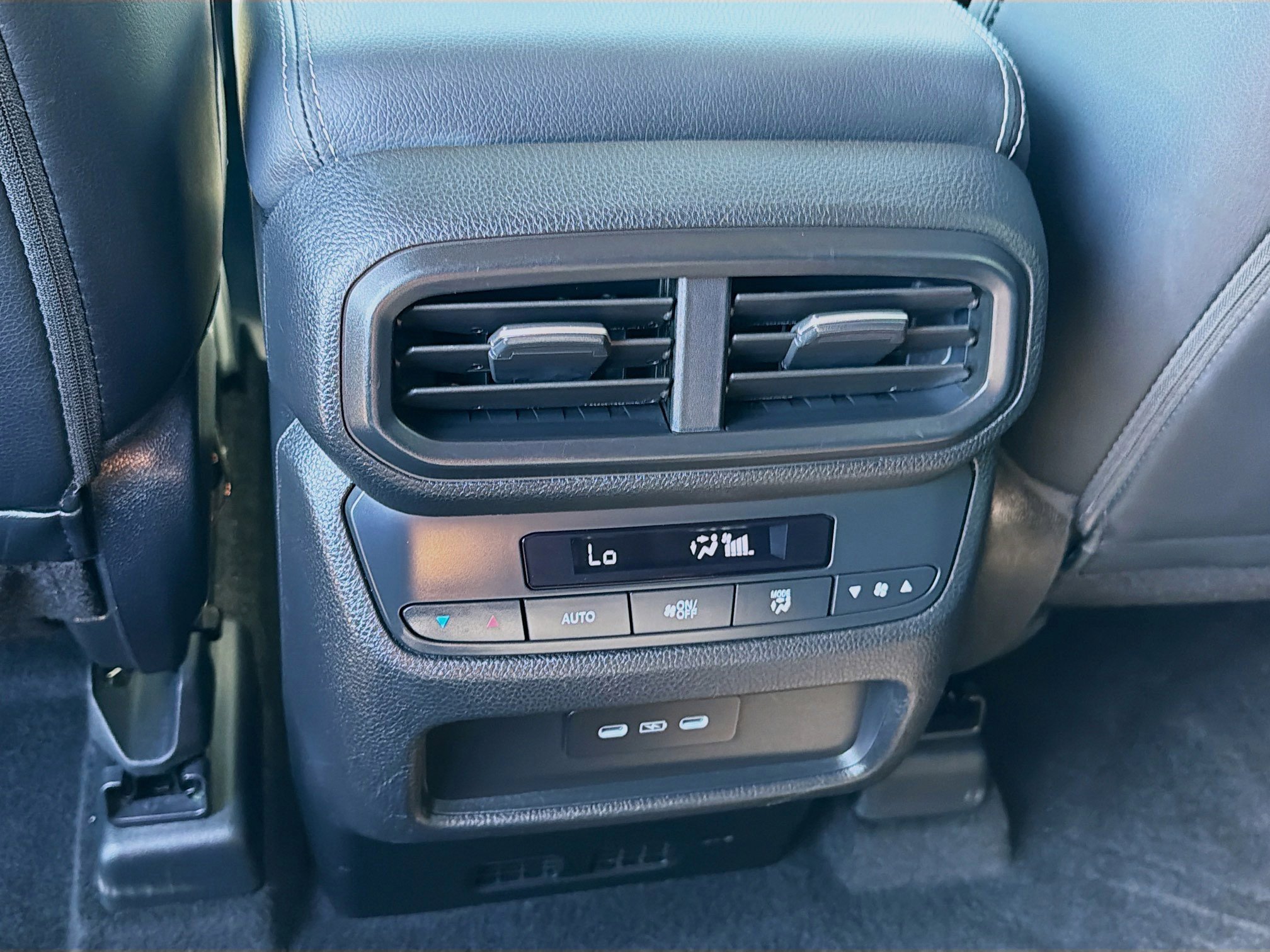 Certified 2025 Honda Pilot EX-L image 22