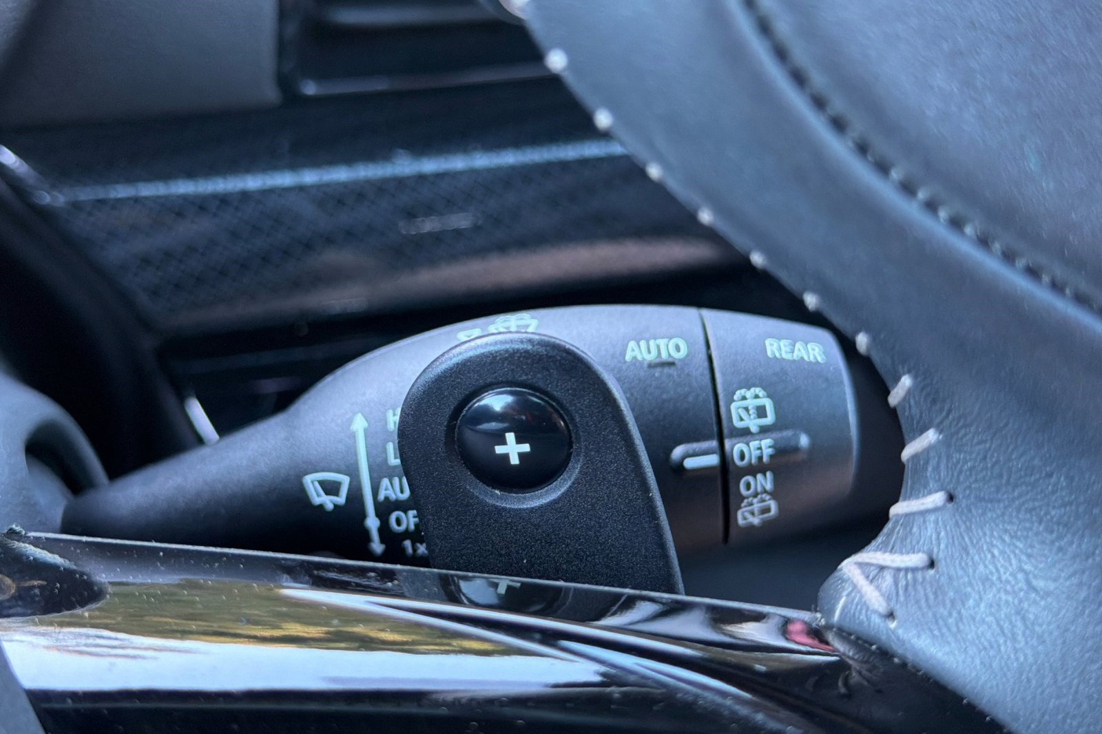 Used 2021 MINI Cooper Clubman S w/ Driver Assistance Package image 33