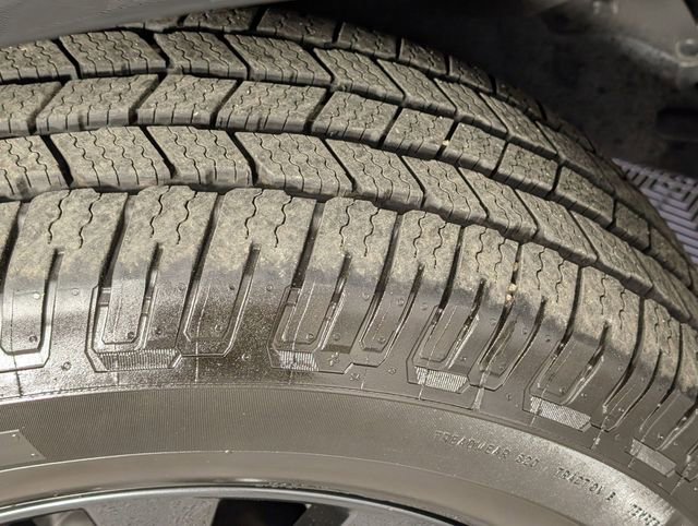 Used 2021 Lexus GX 460 Premium w/ Premium Package image 9