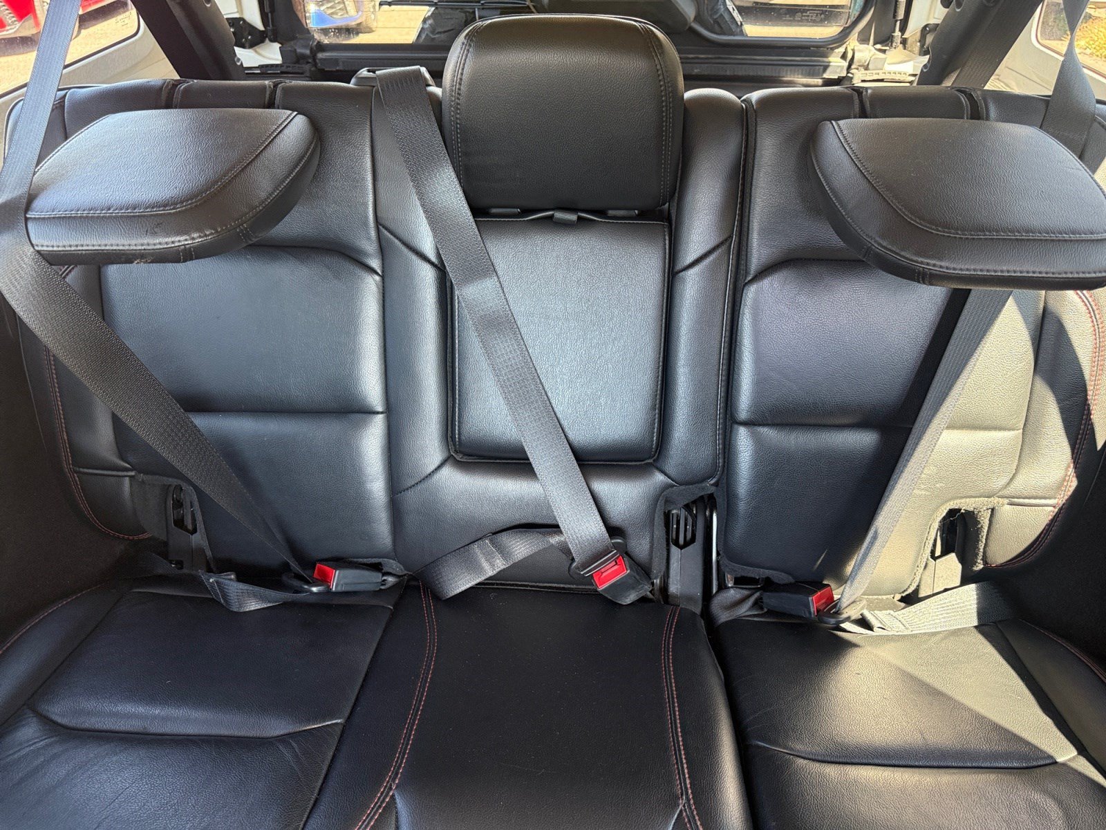 Used 2019 Jeep Wrangler Unlimited Rubicon AWD/4WD image 18