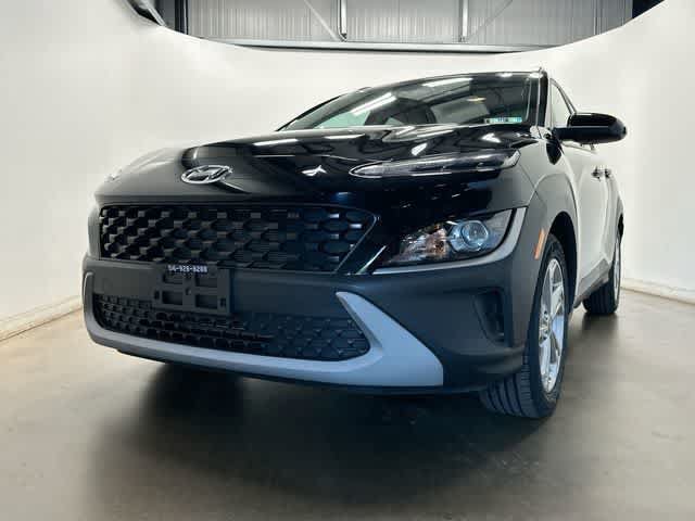 Used 2023 Hyundai Kona SEL w/ Cargo Package AWD/4WD image 28