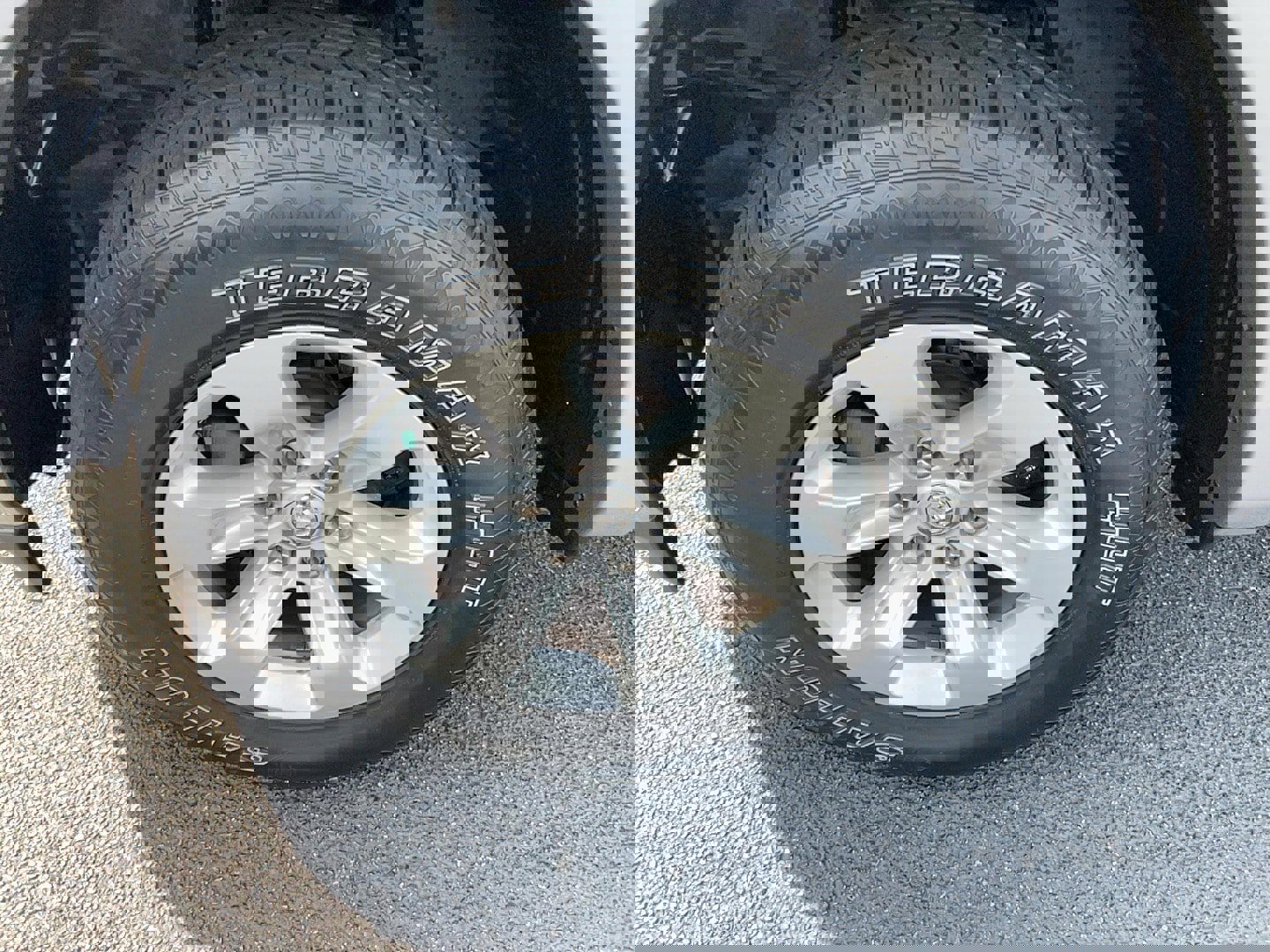 Used 2019 RAM 1500 Laramie image 9