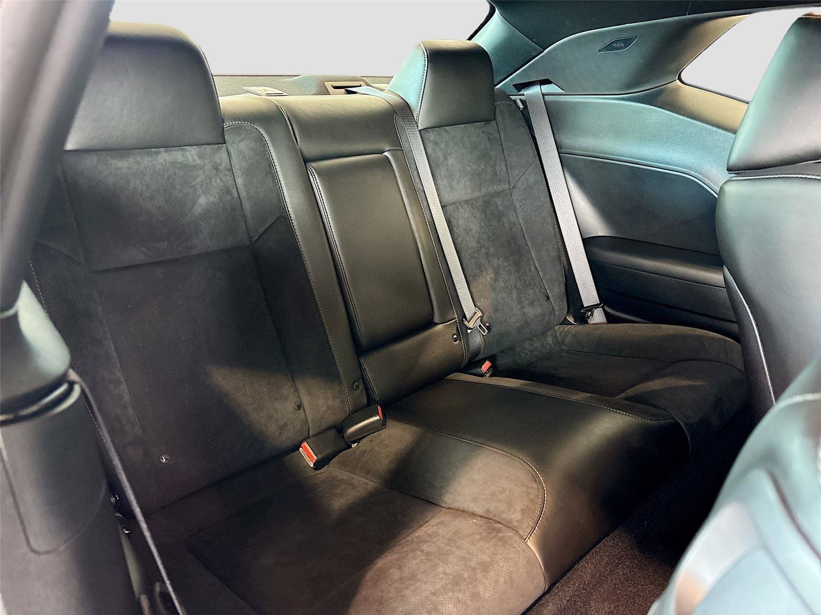 Used 2019 Dodge Challenger R/T Scat Pack RWD image 31