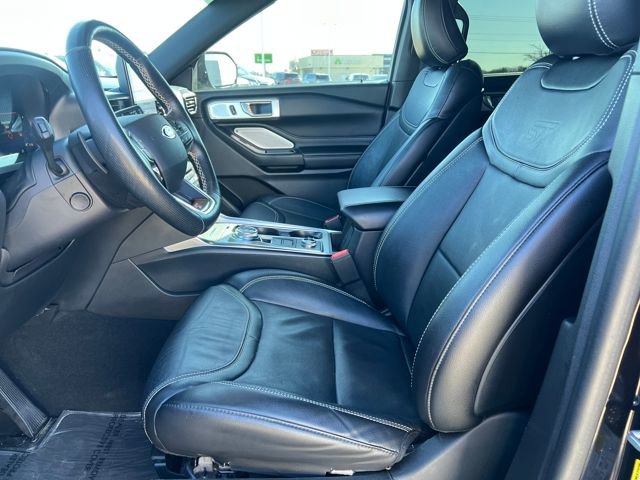 Used 2020 Ford Explorer ST w/ Premium Technology Package AWD/4WD image 14