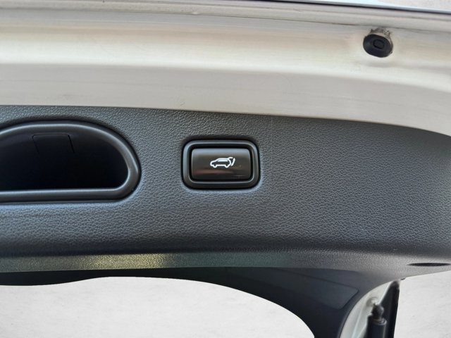 Used 2018 Hyundai Tucson Limited w/ Ultimate Package 02 FWD image 21