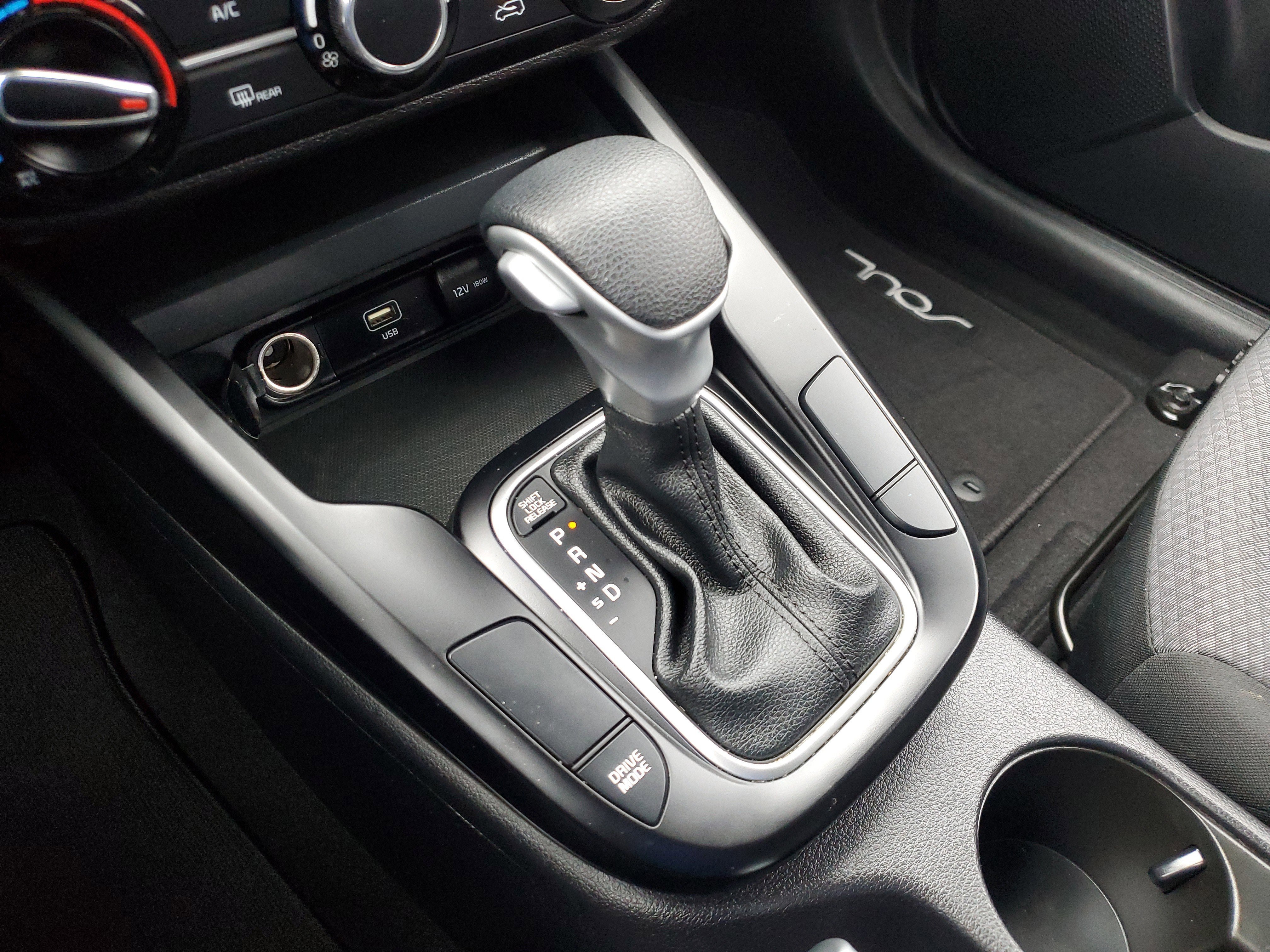 Used 2023 Kia Soul LX image 22