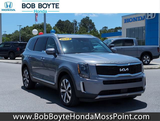 Used 2022 Kia Telluride S FWD image 1