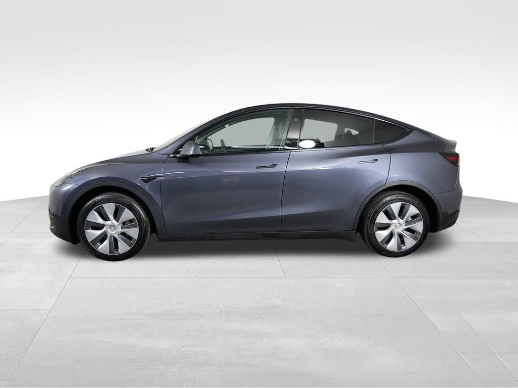 Used 2023 Tesla Model Y Long Range AWD/4WD image 6