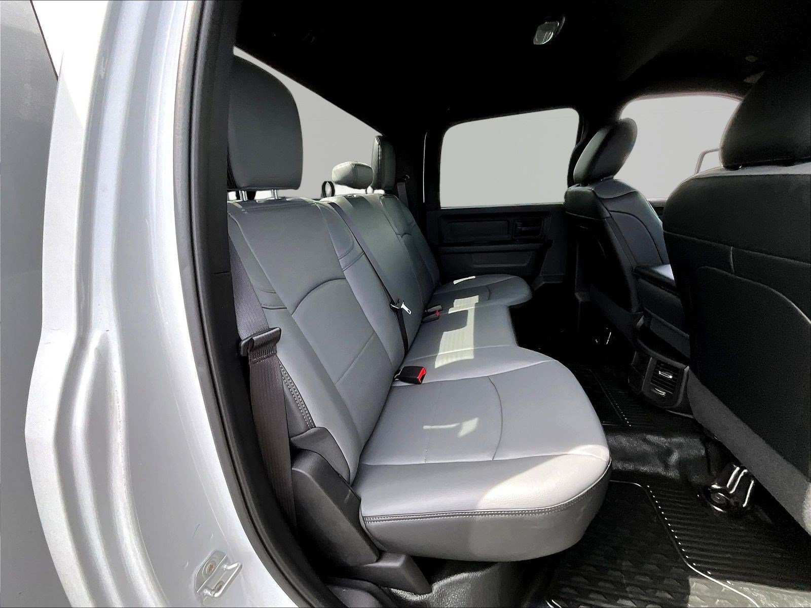 New 2026 RAM 5500 Tradesman w/ Chrome Appearance Group AWD/4WD image 20