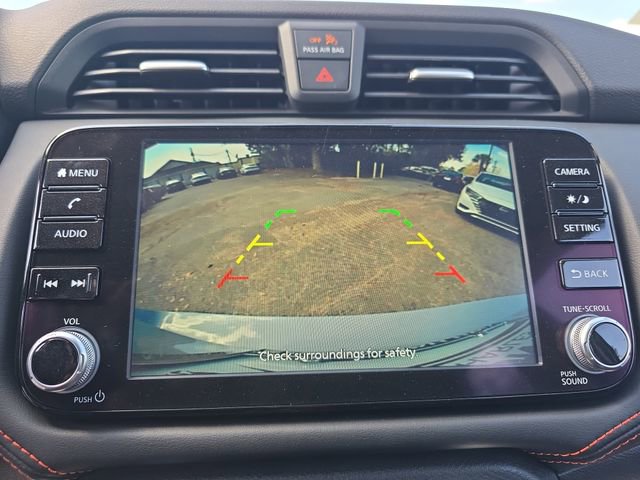 New 2025 Nissan Versa SR w/ Trunk Package FWD image 15