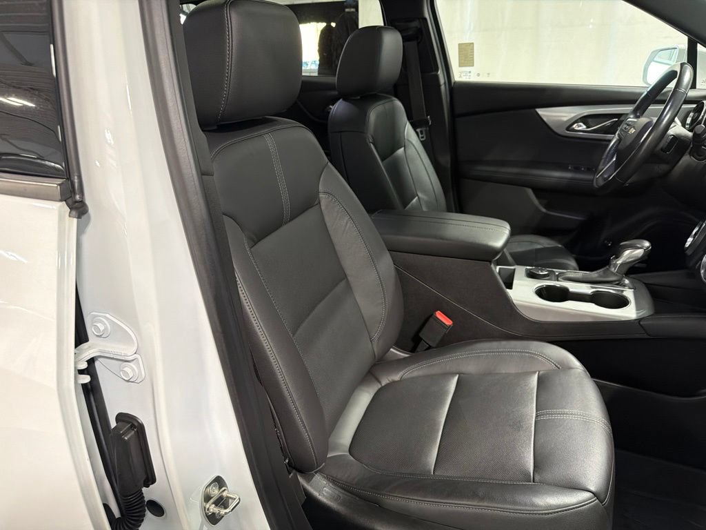 Certified 2019 Chevrolet Blazer LT w/ Sun and Wheels Package AWD/4WD image 22