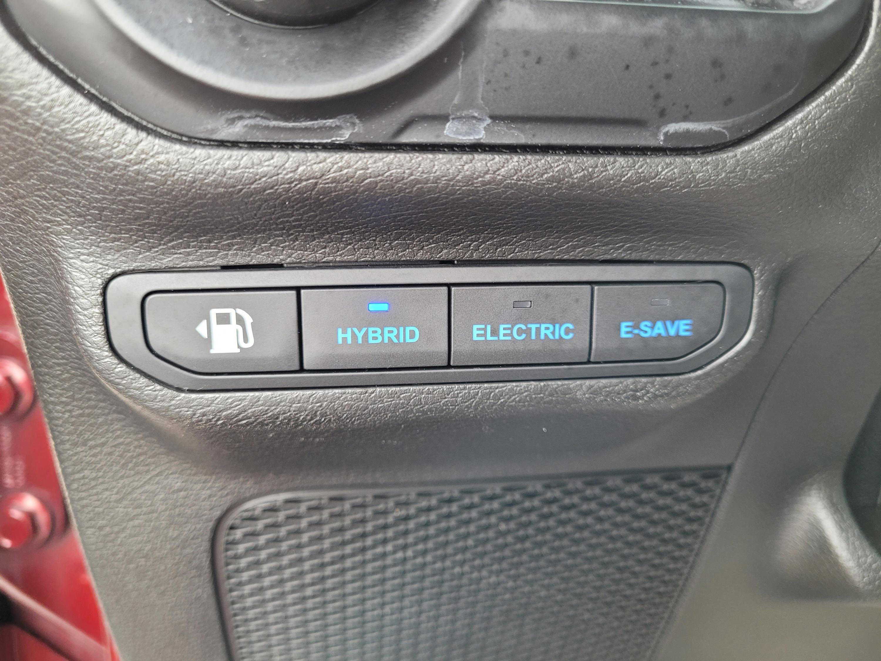 Used 2021 Jeep Wrangler Unlimited Sahara w/ Cold Weather Group image 27