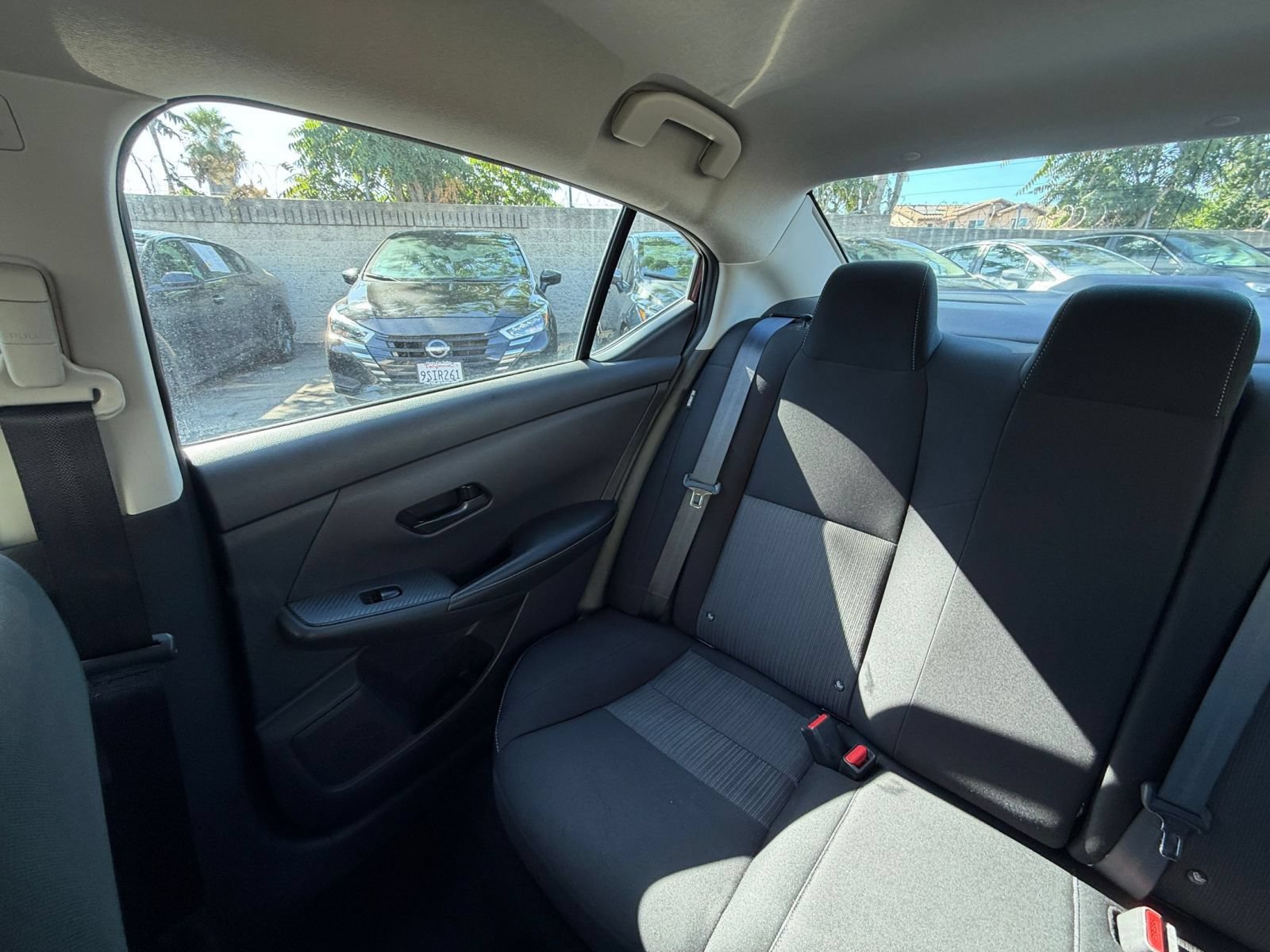 Used 2025 Nissan Sentra SV FWD image 37