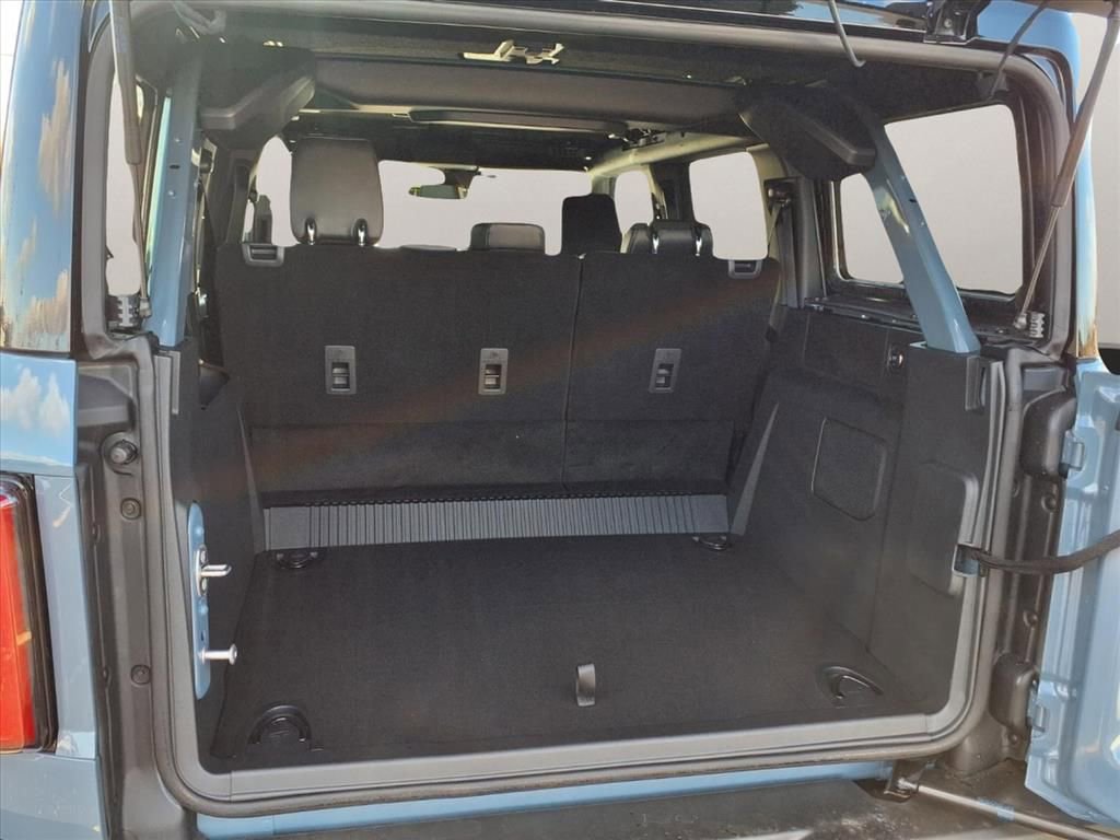 New 2025 Ford Bronco Outer Banks w/ Sasquatch Package image 21