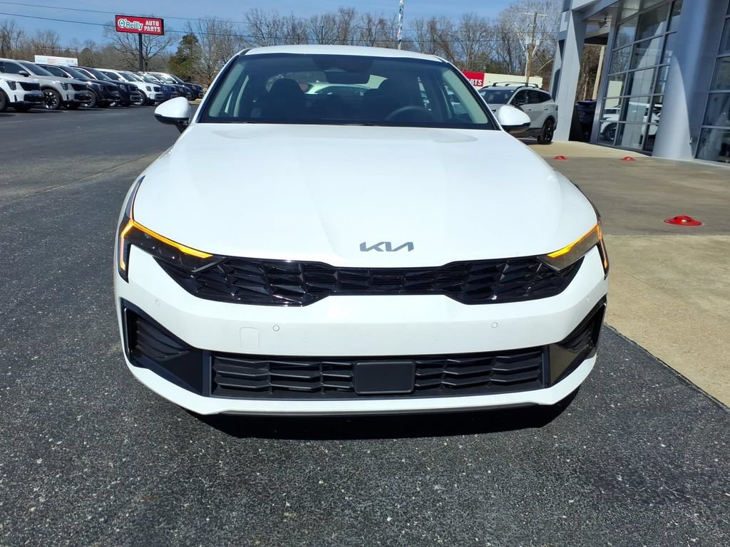 New 2026 Kia K5 LXS FWD image 3