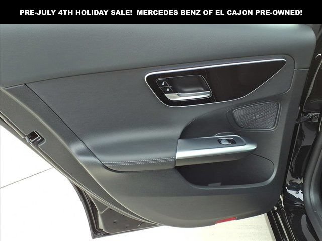 Used 2025 Mercedes-Benz C 300 4MATIC Sedan image 19