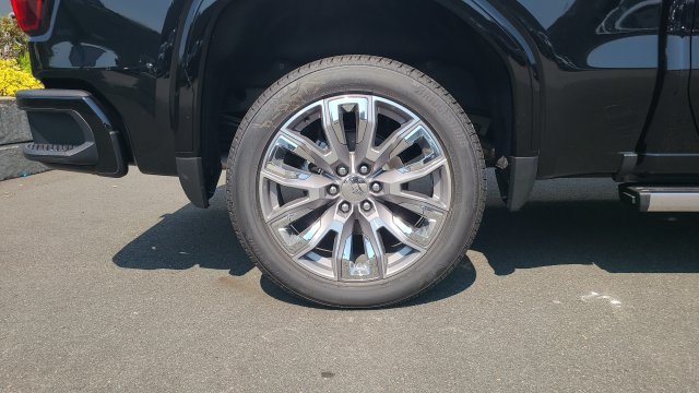 New 2026 GMC Sierra 1500 Denali w/ Denali Reserve Package AWD/4WD image 9