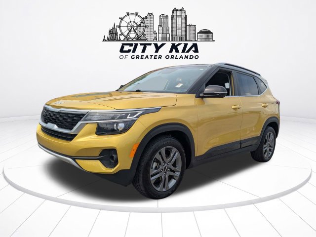 Certified 2023 Kia Seltos S FWD image 2
